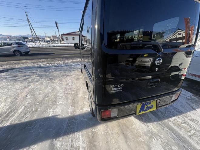 NV100クリッパーNV100クリッハ゜ー 4WD GX TURBO  high roof 寒冷地仕様　リアヒーター　ブレーキアシスト　TURBO Bluetoothフルセグナビ　バックカメラ　アルミ　バイザー　キーレス　エンジンオイル交換　ATF交換　スタットレス付　全磨き済 4WD 660 5Dr