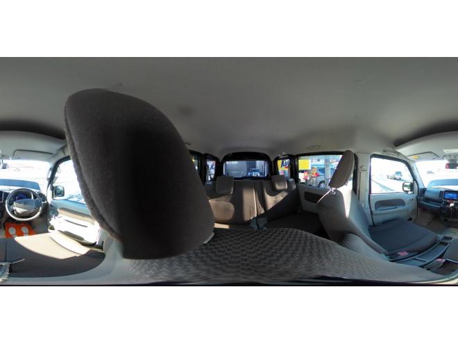 NV100クリッパーNV100クリッハ゜ー 4WD GX TURBO  high roof 寒冷地仕様　リアヒーター　ブレーキアシスト　TURBO Bluetoothフルセグナビ　バックカメラ　アルミ　バイザー　キーレス　エンジンオイル交換　ATF交換　スタットレス付　全磨き済 4WD 660 5Dr