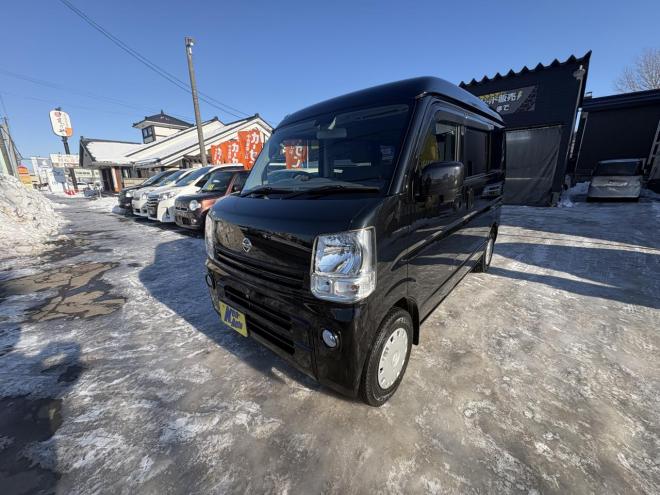 NV100クリッパーNV100クリッハ゜ー 4WD GX TURBO  high roof 寒冷地仕様　リアヒーター　ブレーキアシスト　TURBO Bluetoothフルセグナビ　バックカメラ　アルミ　バイザー　キーレス　エンジンオイル交換　ATF交換　スタットレス付　全磨き済 4WD 660 5Dr