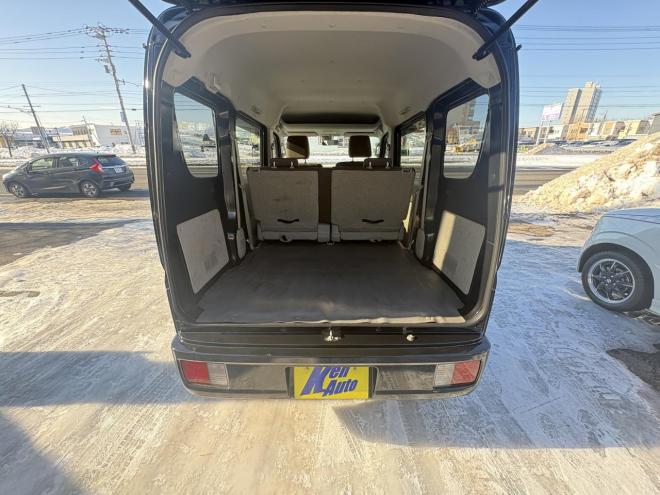 NV100クリッパーNV100クリッハ゜ー 4WD GX TURBO  high roof 寒冷地仕様　リアヒーター　ブレーキアシスト　TURBO Bluetoothフルセグナビ　バックカメラ　アルミ　バイザー　キーレス　エンジンオイル交換　ATF交換　スタットレス付　全磨き済 4WD 660 5Dr