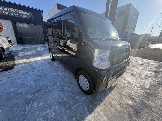 NV100クリッパーNV100クリッハ゜ー 4WD GX TURBO  high roof 寒冷地仕様　リアヒーター　ブレーキアシスト　TURBO Bluetoothフルセグナビ　バックカメラ　アルミ　バイザー　キーレス　エンジンオイル交換　ATF交換　スタットレス付　全磨き済 4WD 660 5Dr