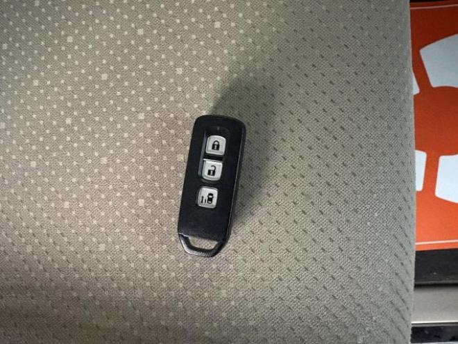 N-BOX（店長おすすめコミコミ車）G Lパッケージ 4WD 660 5Dr