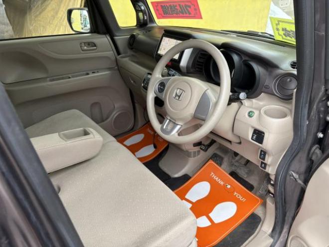 N-BOX（店長おすすめコミコミ車）G Lパッケージ 4WD 660 5Dr