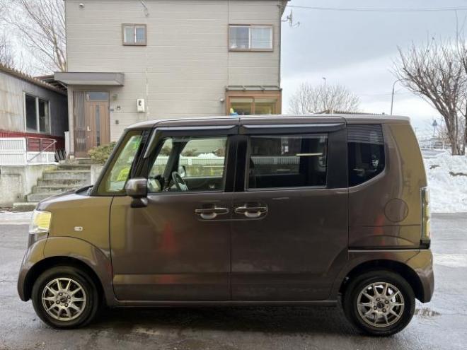 N-BOX（店長おすすめコミコミ車）G Lパッケージ 4WD 660 5Dr