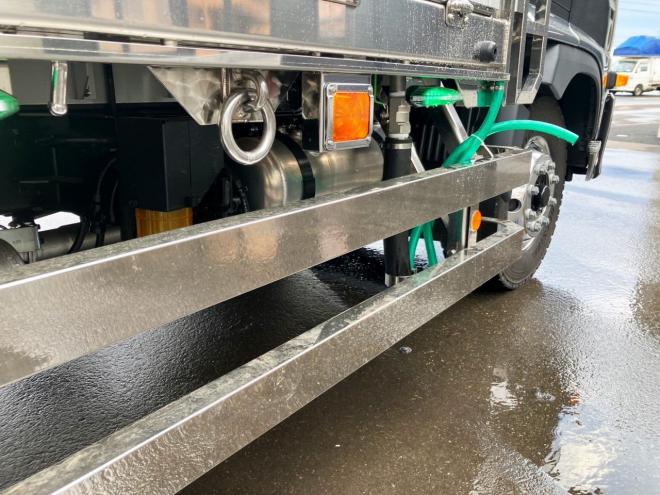 レンジャープロ未使用　ワイド増t　家畜運搬車　中型トラック　nlt