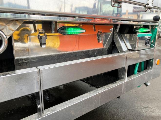 レンジャープロ未使用　ワイド増t　家畜運搬車　中型トラック　nlt