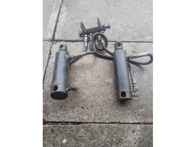 除雪機パーツ　油圧シリンダー上下用　ヤンマーYSR3000用　和銅と共通品