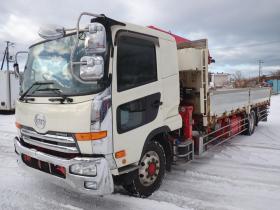 クオン　増トントラック　5段クレーン＆ラジコン　苫小牧ヤード