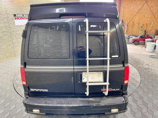 GMCサファリ4WD 5年保証 寒冷地仕様 禁煙 車検整備2年付 修復歴無