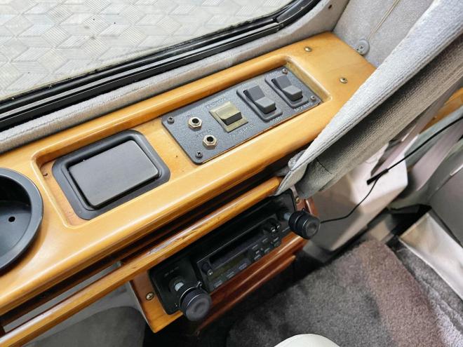 GMCサファリ4WD 5年保証 寒冷地仕様 禁煙 車検整備2年付 修復歴無