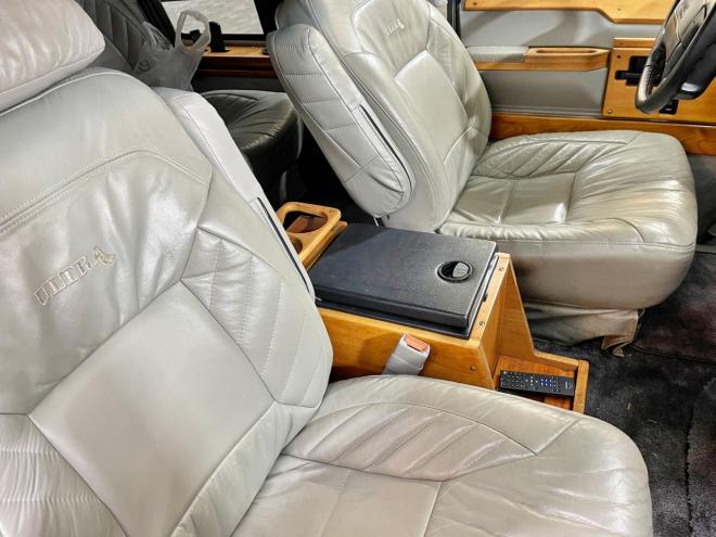 GMCサファリ4WD 5年保証 寒冷地仕様 禁煙 車検整備2年付 修復歴無