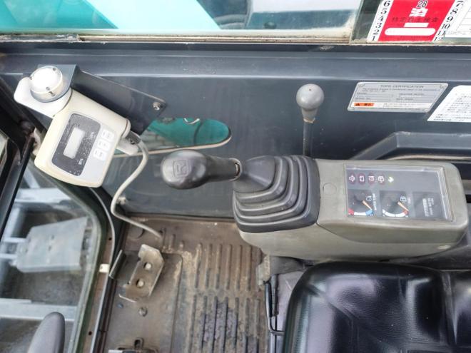 バックホーコベルコ　SK50UR-5　バケット容量0.20m3