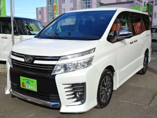 ヴォクシー2.0 ZS 煌 4WD　本州車　保証1年/走行距離無制限　4WD　両側パワースライドドア　トヨタセーフティセンス　カロッツェリア8型ワイドナビ　地デジ　バックカメラ　フリップダウンモニター　Bluetooth接続　アイドリングストップ 2000