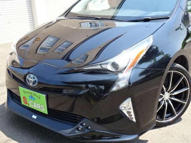 プリウス1.8 A プレミアム E-Four 4WD　本州車 ハイブリットシステム2年保証/走行距離無制限　 4WD　TRDエアロ　ブラインドスポットモニター　純正ナビ　地デジ　バックカメラ　18インチアルミ　本革シート　ヘッドアップディスプレイ　AC100V 1800