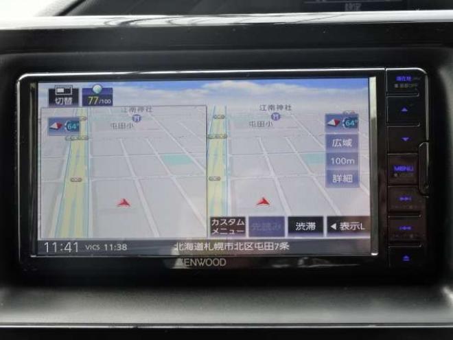 ノア2.0 Si 4WD　本州車　保証1年 4WD　両側パワースライドドア　社外ナビ　地デジ　スマートキー　プッシュスタート　LEDヘッドライト　社外18インチアルミ　　アイドリングストップ　ビルトインETC 2000