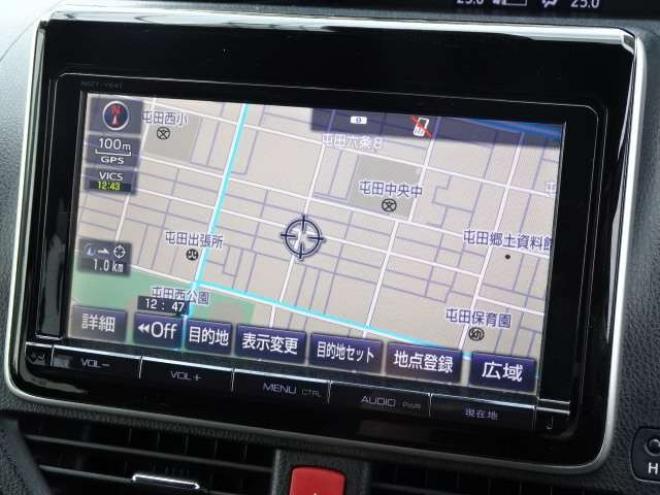 ノア2.0 Si 4WD　本州車　保証1年/走行距離無制限　4WD　後期　セーフティセンス　両側パワースライドドア　純正9インチワイドナビ　　地デジ　バックカメラ　ALPINE12インチフリップダウンモニター　LEDヘッドライト 2000