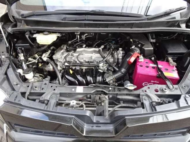 ヴォクシー2.0 ZS 4WD　後期　本州車　保証1年/走行距離無制限　4WD　8人乗　両側パワースライドドア　地デジ　バックカメラ　LEDヘッドライト　16AW　ビルトインETC 2000