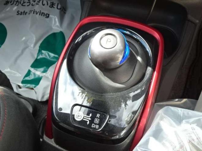 ノート1.2 e-POWER NISMO　本州車　ハイブリットシステム保証2年付　ワンオーナー　社外ナビ　Bluetooth接続　 エマージェンシーブレーキサポート　車線逸脱警報　NISMO純正アルミ　純正LEDヘッドライト　インテリキー　プッシュスタート　ETC 2WD 1200