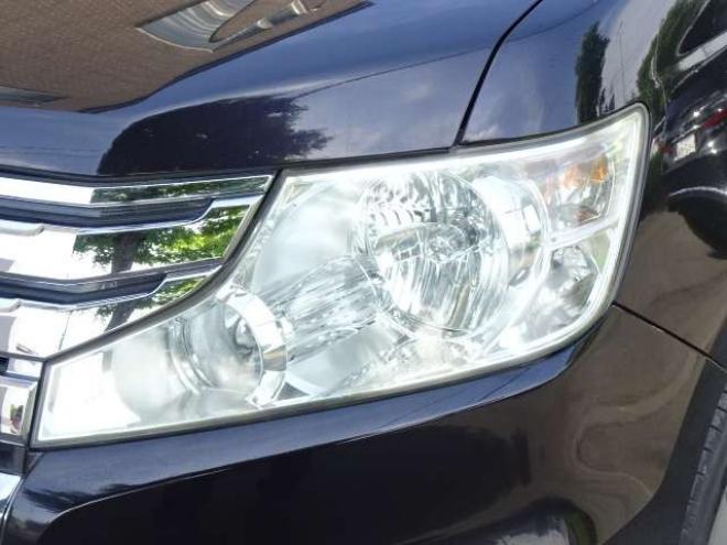 ステップワゴン2.0 スパーダ Z HDDナビ エディション 4WD　本州車　保証1年/走行距離無制限　4WD　両側パワースライドドア　純正HDDインターナビ　地デジ　バックカメラ　16インチアルミ　ETC　リヤエアコン　リヤヒーター　ステアリングスイッチ　純正HID　スマートキー 2000