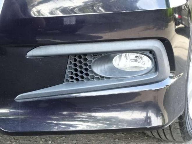 ステップワゴン2.0 スパーダ Z HDDナビ エディション 4WD　本州車　保証1年/走行距離無制限　4WD　両側パワースライドドア　純正HDDインターナビ　地デジ　バックカメラ　16インチアルミ　ETC　リヤエアコン　リヤヒーター　ステアリングスイッチ　純正HID　スマートキー 2000