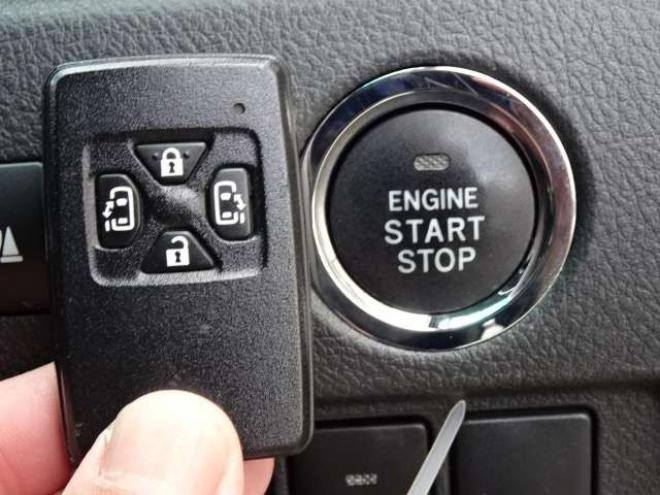 ヴェルファイア2.4 Z 4WD　本州車　保証1年/走行距離無制限　後期型　4WD　社外20インチアルミ　ローダウン  両側パワースライドドア　純正ナビ　地デジ　バックカメラ　フリップダウンモニター　スマートキー　コーナーセンサー　7人乗り 2400