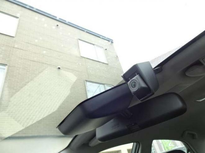 マークX2.5 250G Four 4WD　本州車　保証1年　4WD　ワンオーナー　エスカーズカスタム　フロントリップ　リヤディフューザー　プレシャス/HM-1　19インチアルミ　純正ナビ　ワンセグTV　ドライブレコーダーLDA　ETC　クルーズコントロール 2500