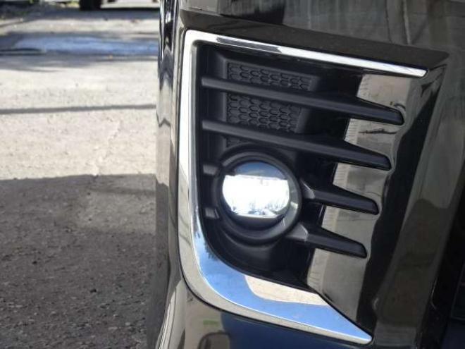 ヴォクシー2.0 ZS 煌II 4WD　本州車　保証1年/走行距離無制限　4WD　トヨタセーフティセンス　両側パワースライドドア　純正ナビ　ビルトインETC　LEDヘッドライト　純正16インチアルミホイール　アイドリングストップ　スマートキー 2000