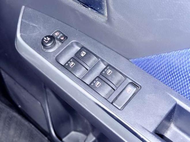 タンク1.0 カスタム G 4WD　下廻防錆スマキー 1000