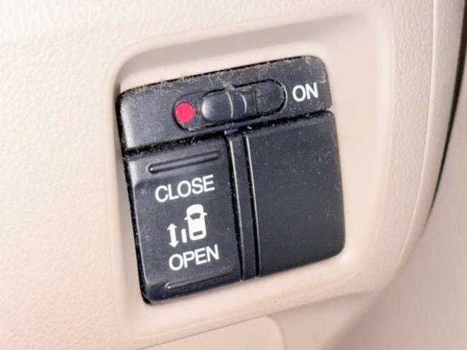 N-BOX+G Lパッケージ 4WD　防錆塗装4WDTVナビBカメ 660