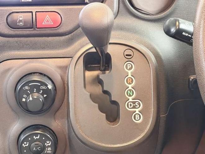 ポルテ1.5 X 4WD　防錆塗装4WDキーレスTVナビBカメエンスタ夏冬タイヤ 1500