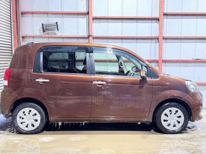 ポルテ1.5 X 4WD　防錆塗装4WDキーレスTVナビBカメエンスタ夏冬タイヤ 1500