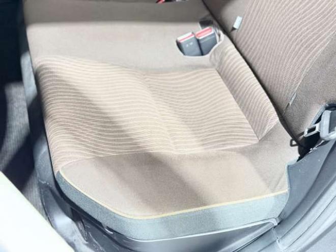 アクア1.5 G　防錆塗装TVナビBカメ 2WD 1500