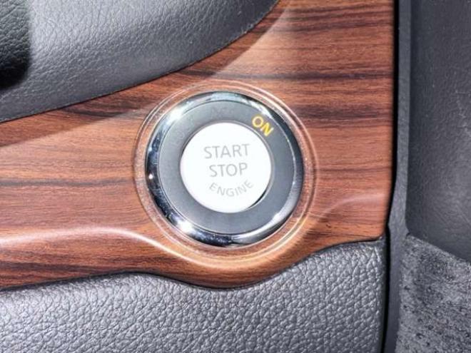 ティアナ2.5 250XE FOUR 4WD　防錆塗装4WDキーレスETC 2500