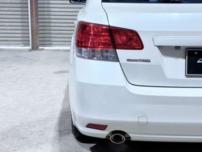 レガシィB4 2.5 i Lパッケージ 4WD　下廻防錆TVナビETC 2500