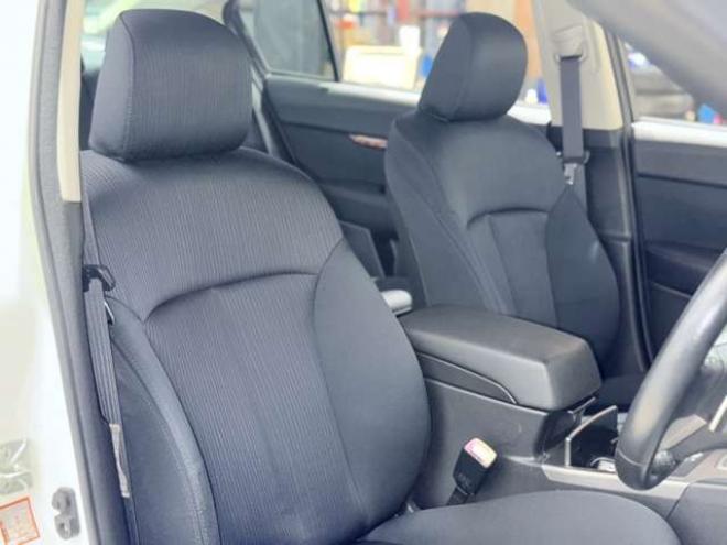 レガシィB4 2.5 i Lパッケージ 4WD　下廻防錆TVナビETC 2500