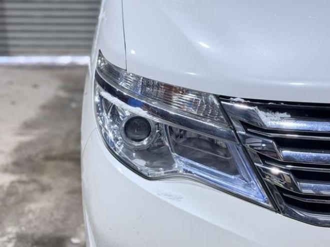 セレナ2.0 20X 4WD　防錆塗装4WDTVナビエンスタ 2000