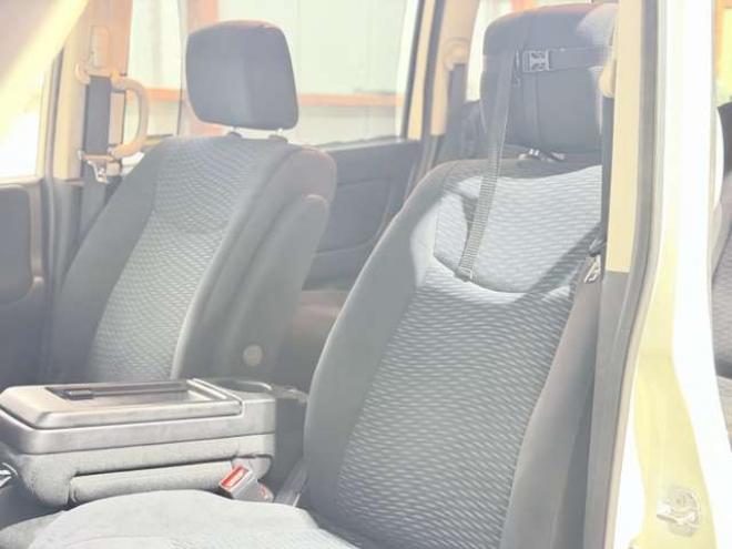 セレナ2.0 20X 4WD　防錆塗装4WDTVナビエンスタ 2000