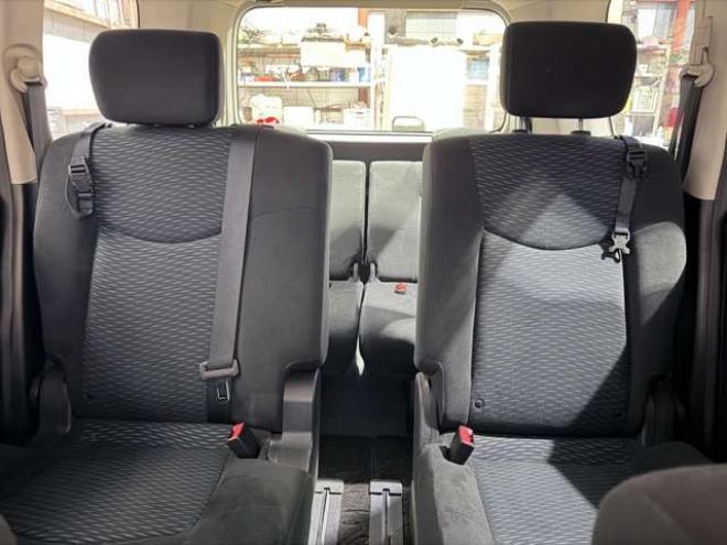 セレナ2.0 20X 4WD　防錆塗装4WDTVナビエンスタ 2000