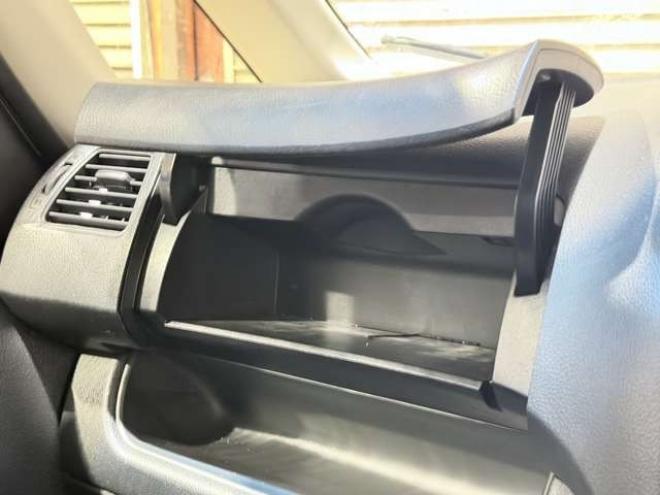 セレナ2.0 20X 4WD　防錆塗装4WDTVナビエンスタ 2000