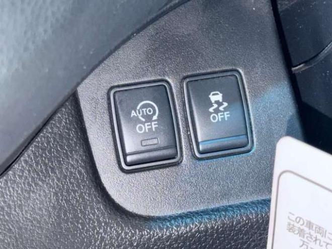 セレナ2.0 20X 4WD　防錆塗装4WDTVナビエンスタ 2000