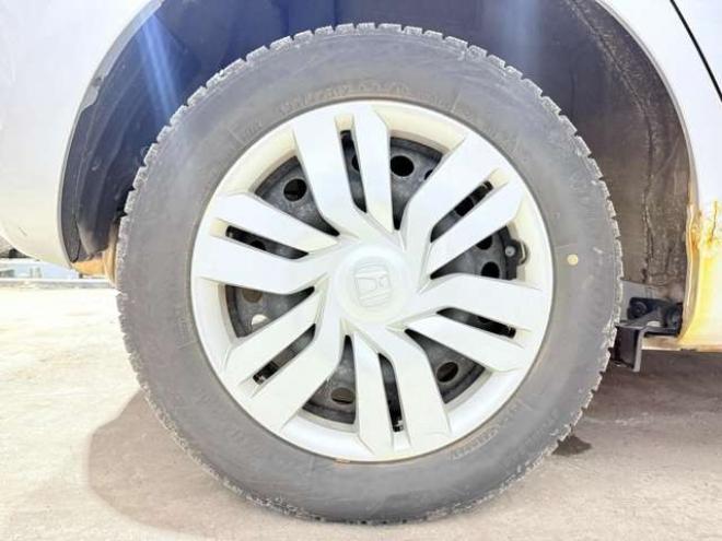 フィット1.3 13G Fパッケージ 4WD　下廻防錆TVナビETC 1300