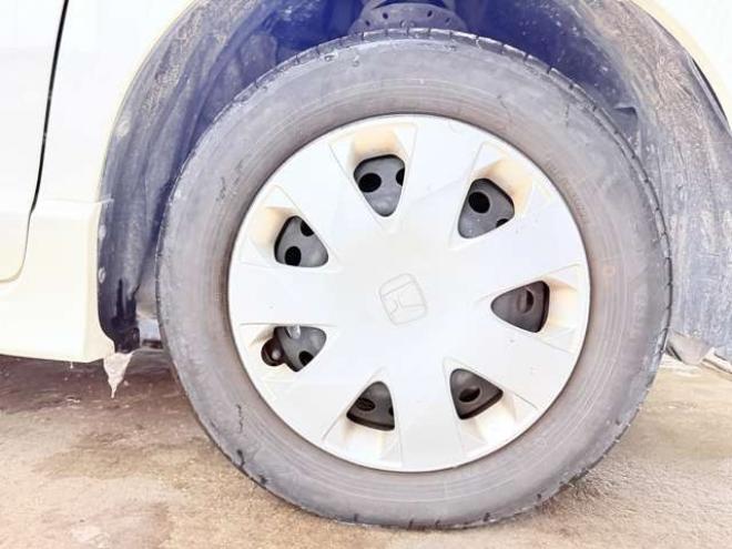 フリード1.5 フレックス エアロ 4WD　防錆塗装4WDキーレス 1500