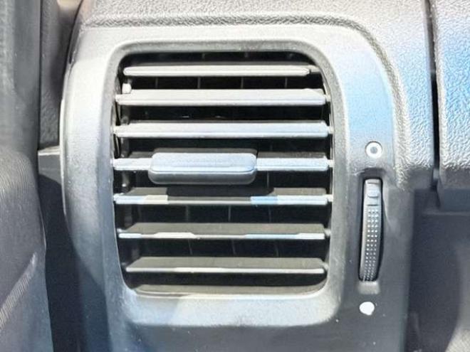 ステップワゴン2.0 スパーダ Z 4WD　防錆塗装4WDTVナビBカメETC後席モニタ夏冬タイヤ 2000