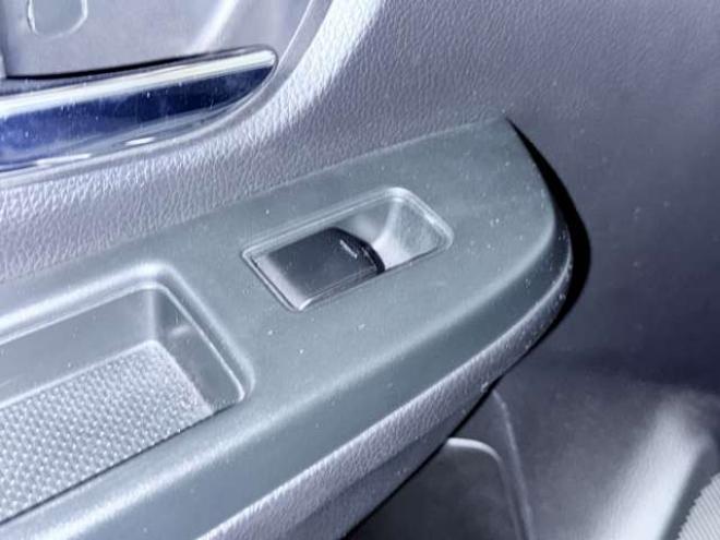 インプレッサスポーツ 2.0 i アイサイト 4WD　下廻防錆TVナビ 2000