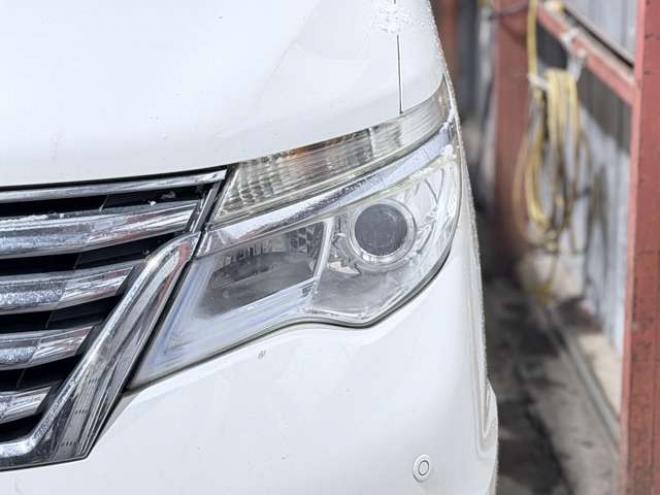 セレナ2.0 ハイウェイスター アドバンストセーフティ パッケージ 4WD　防錆塗装4WDTVナビBカメETC後席モニタ 2000