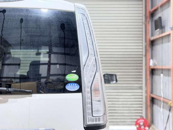 セレナ2.0 ハイウェイスター アドバンストセーフティ パッケージ 4WD　防錆塗装4WDTVナビBカメETC後席モニタ 2000