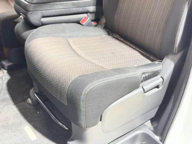 セレナ2.0 ハイウェイスター アドバンストセーフティ パッケージ 4WD　防錆塗装4WDTVナビBカメETC後席モニタ 2000