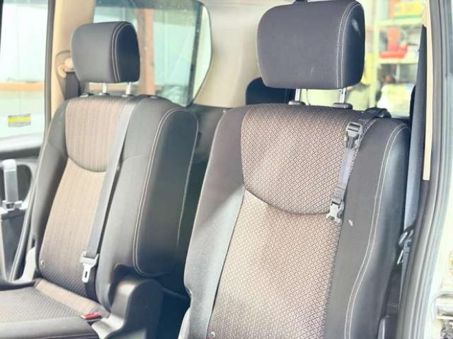 セレナ2.0 ハイウェイスター アドバンストセーフティ パッケージ 4WD　防錆塗装4WDTVナビBカメETC後席モニタ 2000