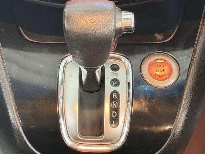 セレナ2.0 ハイウェイスター アドバンストセーフティ パッケージ 4WD　防錆塗装4WDTVナビBカメETC後席モニタ 2000