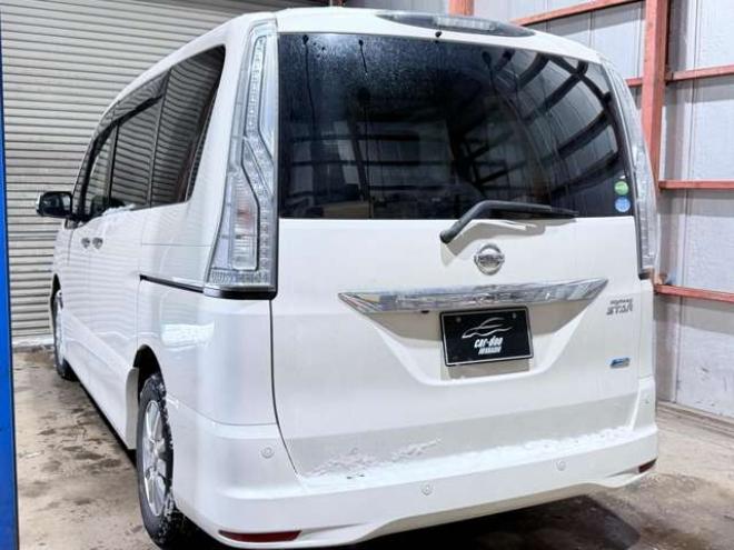 セレナ2.0 ハイウェイスター アドバンストセーフティ パッケージ 4WD　防錆塗装4WDTVナビBカメETC後席モニタ 2000